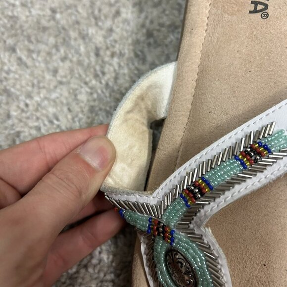 Minnetonka Silverthorne Sandals Women's 8 Beaded Aztech Southwestern - Picture 3 of 8